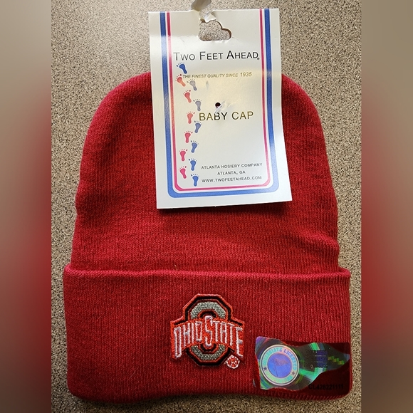 Ohio State Infant Onesy & winter stocking cap - Picture 5 of 5